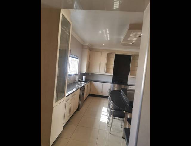 4 BEDROOM HOUSE FOR SALE IN ERASMIA